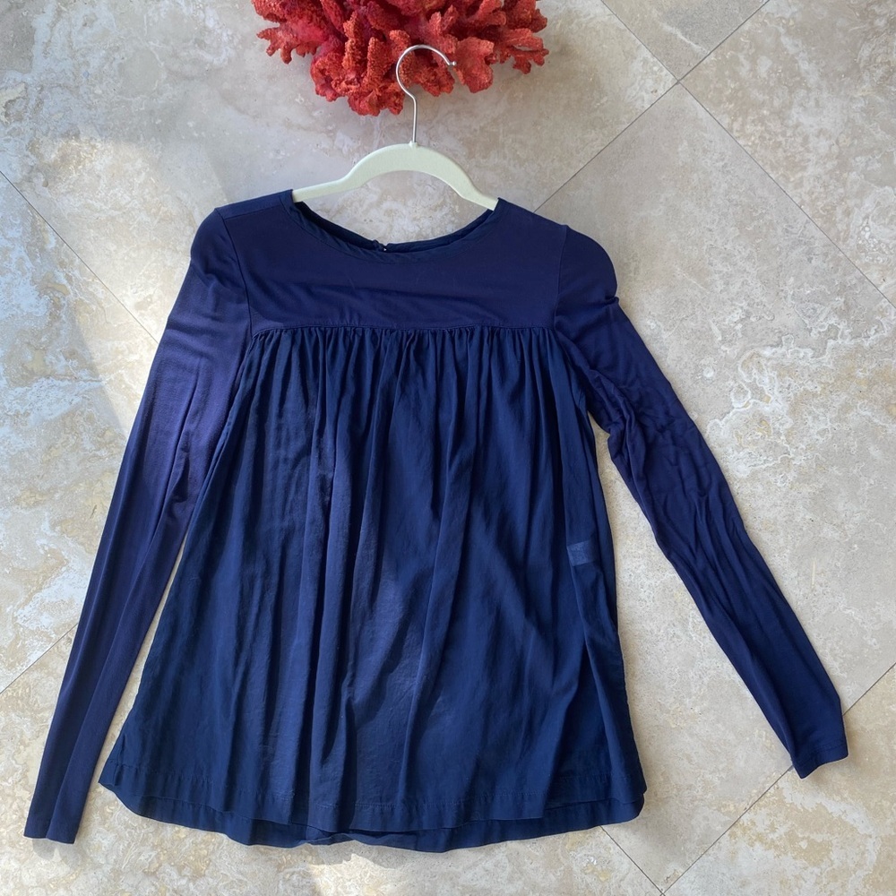 Elegant Navy Garment